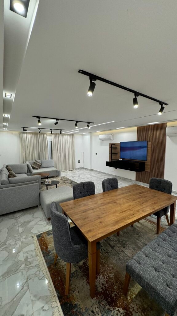 2024_12_08_20_38_IMG_3007