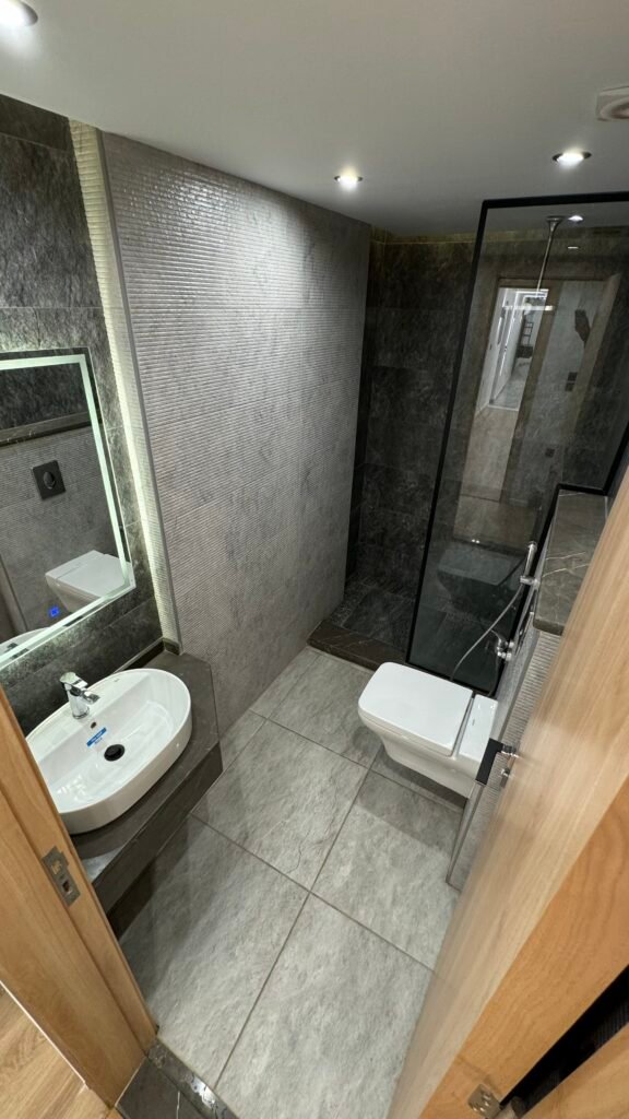 2024_12_08_20_50_IMG_3040