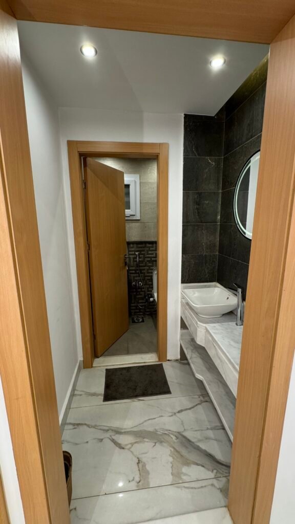 2024_12_08_20_55_IMG_3049