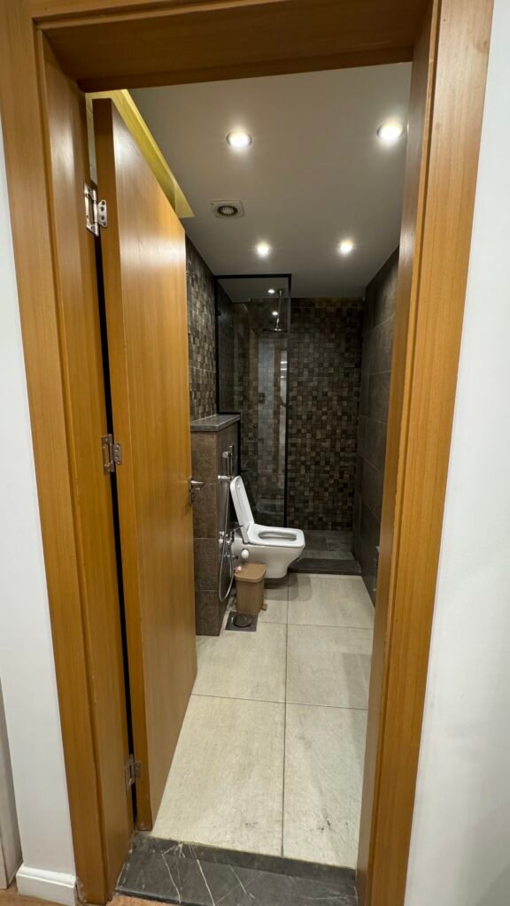 2024_12_08_21_00_IMG_3062