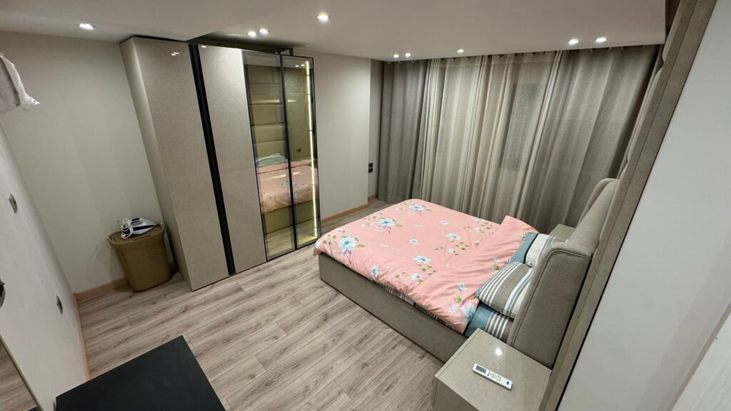 2024_12_08_21_28_IMG_3108