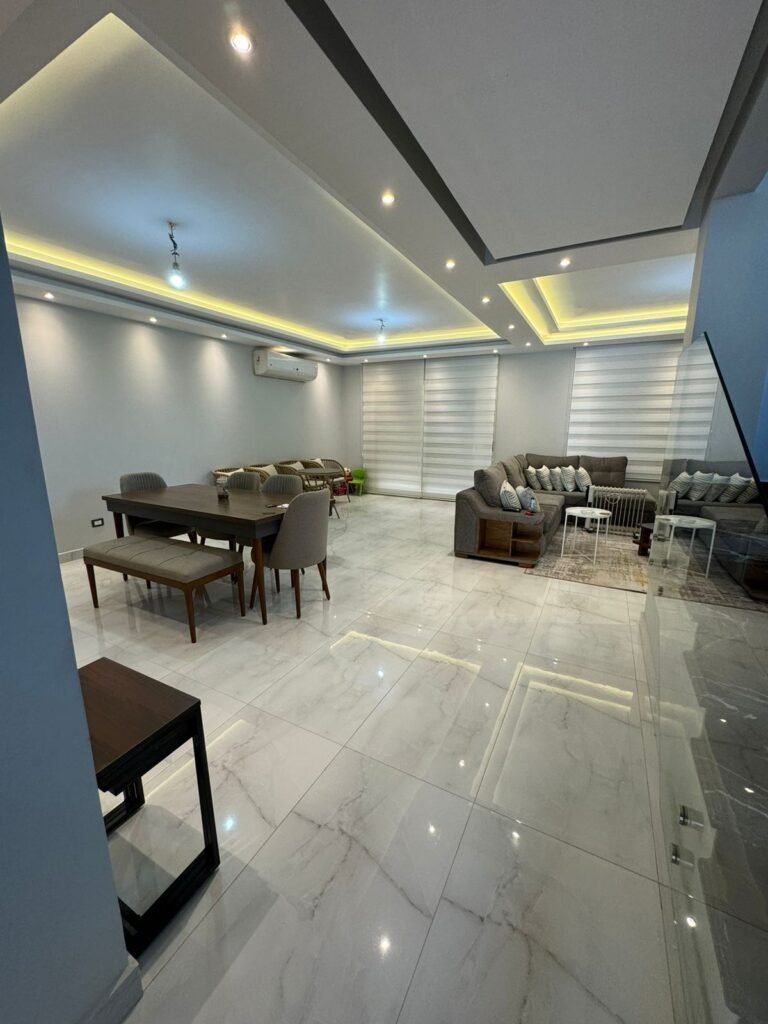 WhatsApp Image 2025-05-19 at 15.40.02