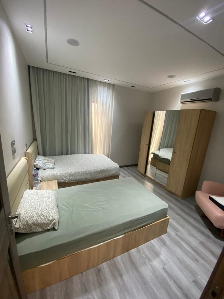 WhatsApp Image 2025-05-22 at 16.08.04 (2)