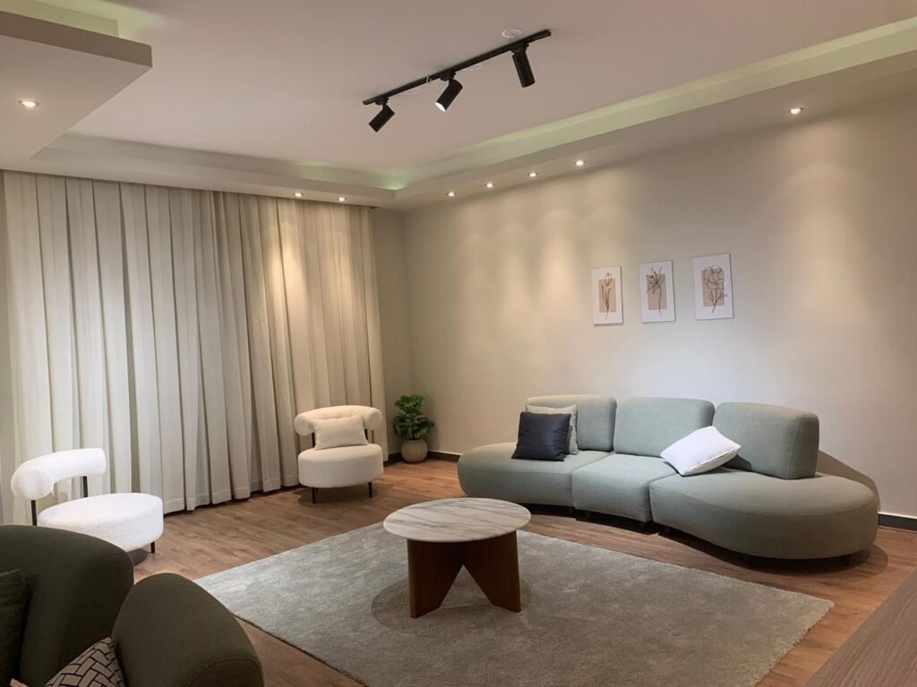 WhatsApp Image 2025-05-22 at 16.18.00 (2)