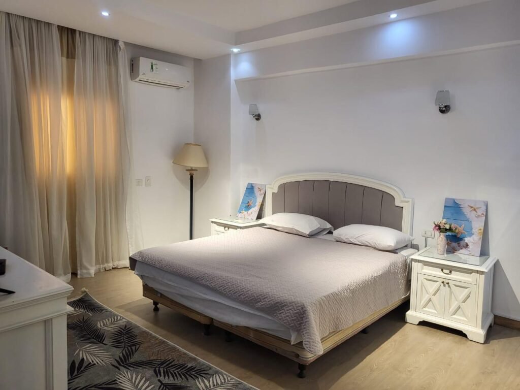 WhatsApp Image 2025-04-17 at 20.08.44 (4)