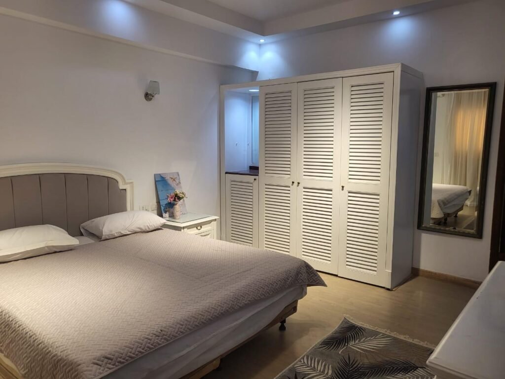 WhatsApp Image 2025-04-17 at 20.08.45 (1)