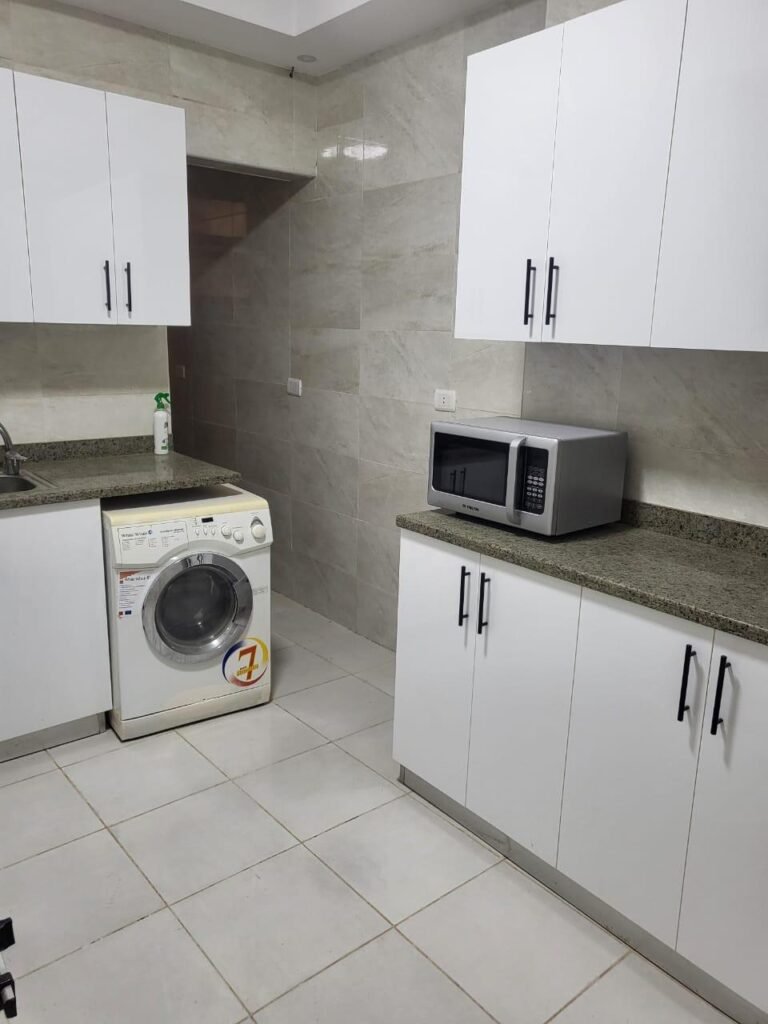 WhatsApp Image 2025-04-17 at 20.08.45 (2)